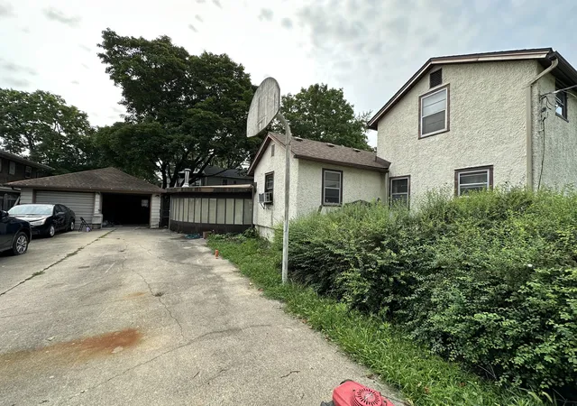 image of 404 E 9th St, Lockport, IL 60441 | MLS# 12728487