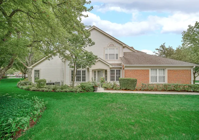 Photo 3 of Condo for sale at 445 Cromwell Cir #1, Bartlett, IL 60103 | MLS# 12728570 | Listing updated on 2026-09-17