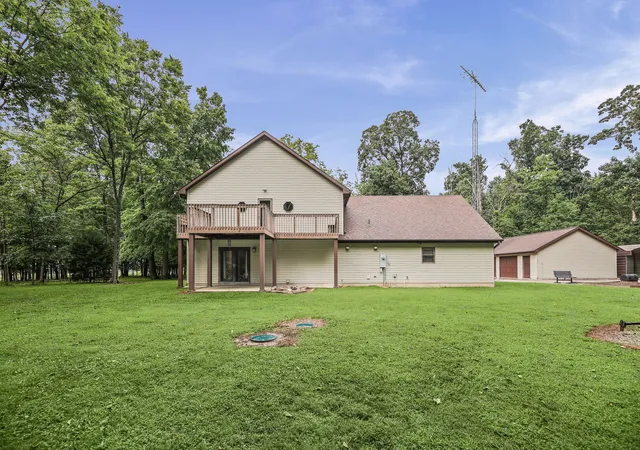 Photo 4 of Single family home for sale at 5016 Kell Rd, Kell, IL 62853 | MLS# 12728620 | Listing updated on 2026-08-15