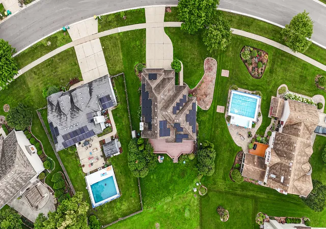 Photo 4 of Single family home for sale at 13300 Flagg Dr, Plainfield, IL 60585 | MLS# 12728631 | Listing updated on 2026-08-16