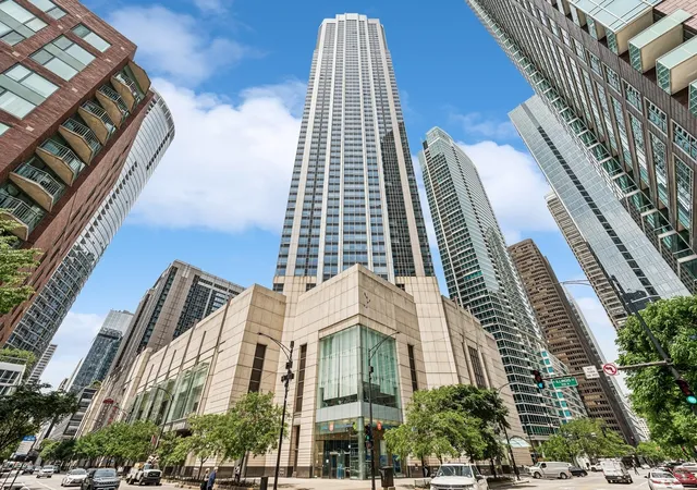 Condominium at 512 N Mcclurg Ct #3806, Chicago, IL 60611 | MLS# 12728646 | | Sold on 2026-09-21