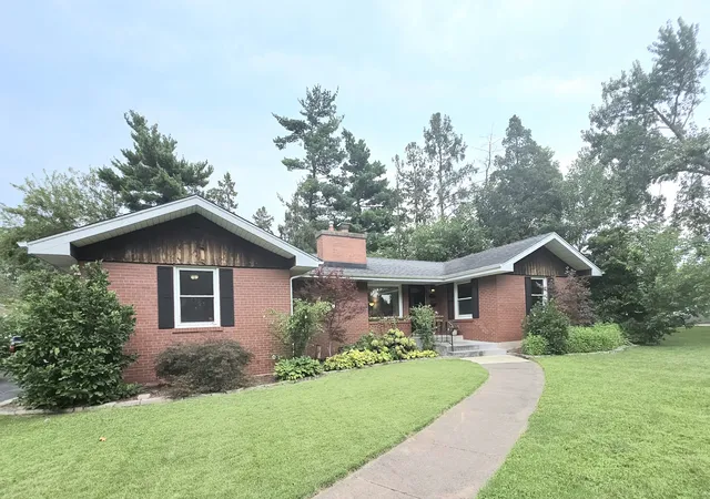2nd image of 629 Dundee Ave, Flossmoor, IL 60422 | MLS# 12728710