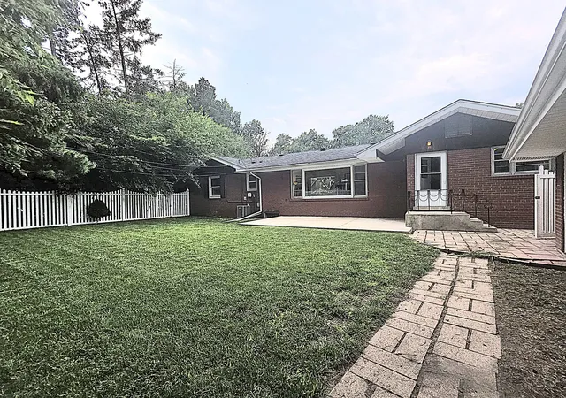 5th image of 629 Dundee Ave, Flossmoor, IL 60422 | MLS# 12728710