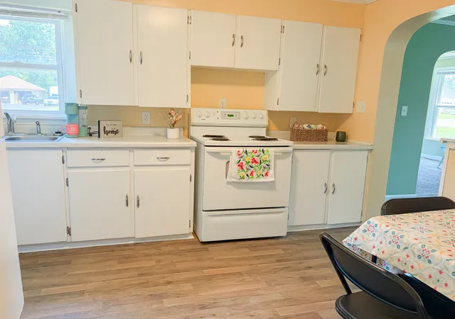 Photo 2 of Single family home for sale at 443 W Main St, Braidwood, IL 60408 | MLS# 12728785 | Listing updated on 2026-08-31