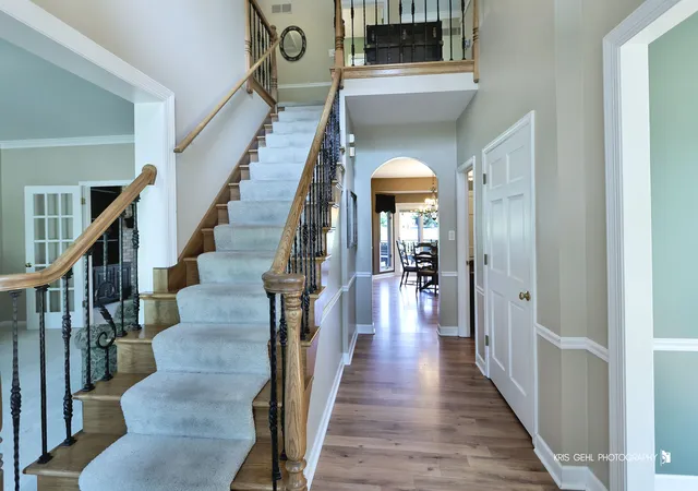 Photo 3 of Single family home for sale at 1412 Greenlake Dr, Aurora, IL 60502 | MLS# 12728800 | Listing updated on 2026-09-24