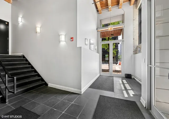 Photo 2 of Condo for sale at 106 N Aberdeen St #4F, Chicago, IL 60607 | MLS# 12728813 | Listing updated on 2026-09-16