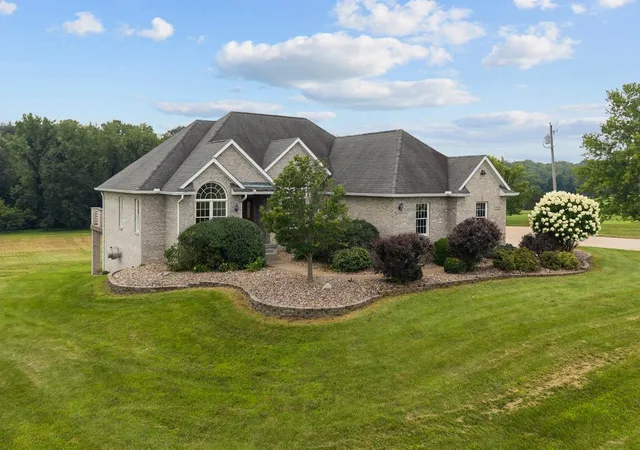 Photo 2 of Single family home for sale at 22222 71st Avenue N, Port Byron, IL 61275 | MLS# 12728819 | Listing updated on 2026-08-17