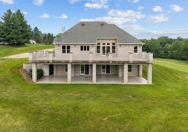 Photo 4 of Single family home for sale at 22222 71st Avenue N, Port Byron, IL 61275 | MLS# 12728819 | Listing updated on 2026-08-17
