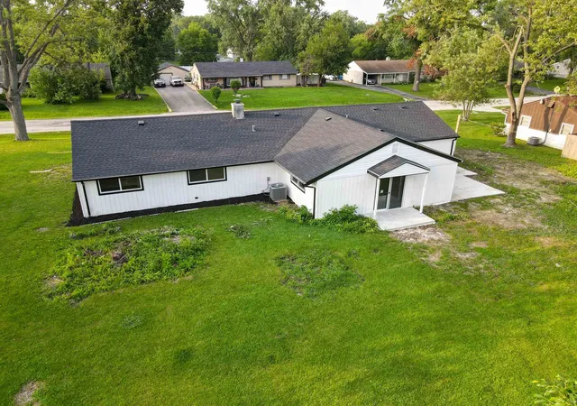Photo 3 of Single family home for sale at 4501 180th Street, Country Club Hills, IL 60478 | MLS# 12728841 | Listing updated on 2026-08-16