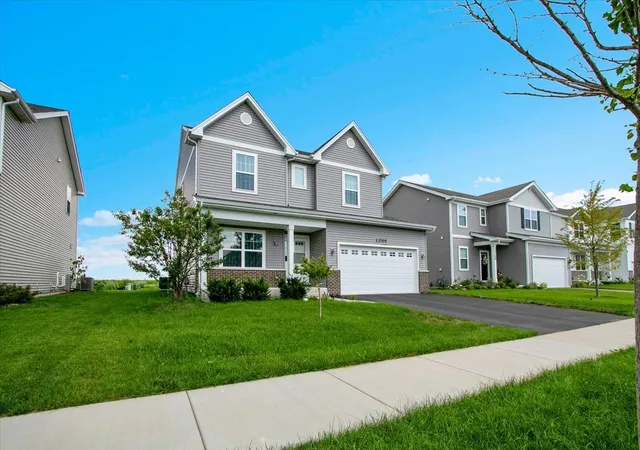 Photo 3 of Single family home for sale at 13705 S Sanibel St, Plainfield, IL 60544 | MLS# 12728911 | Listing updated on 2026-09-16
