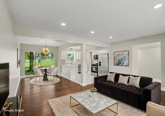 Photo 3 of Single family home for sale at 16721 School St, South Holland, IL 60473 | MLS# 12728912 | Listing updated on 2026-09-23