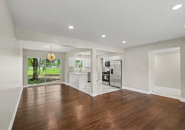 Photo 3 of Single family home for sale at 16721 School St, South Holland, IL 60473 | MLS# 12728912 | Listing updated on 2026-09-23
