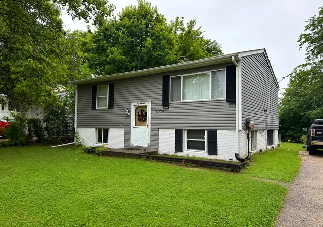 Photo 1 of Single family home for sale at 2000 N Idaho St, Peoria, IL 61604 | MLS# 12728919 | Listing updated on 2026-09-15