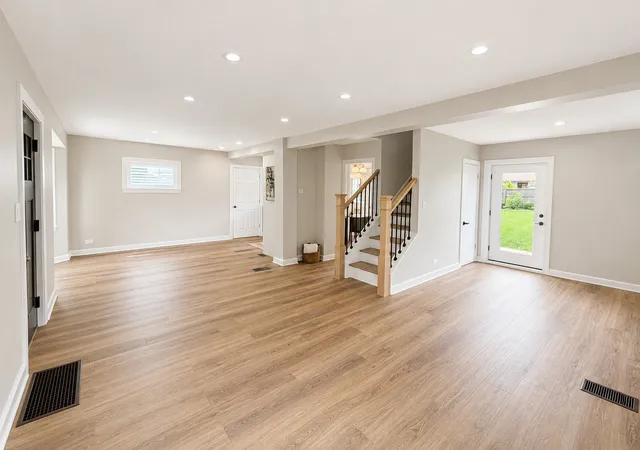 Photo 3 of Single family home for sale at 4216 Elm St, Downers Grove, IL 60515 | MLS# 12728923 | Listing updated on 2026-09-15
