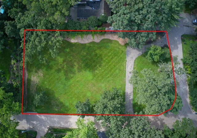 Photo 1 of Land for sale at 1577 S Shore Dr, Crystal Lake, IL 60014 | MLS# 12728928 | Listing updated on 2026-10-29