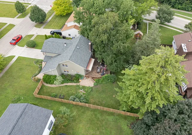 44th image of 669 Tamarisk Ter, Crystal Lake, IL 60014 | MLS# 12728967