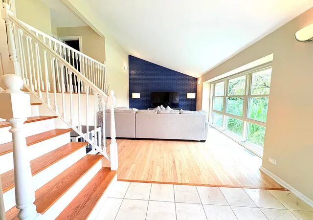 Photo 3 of Condo for sale at 922 N Milwaukee Ave #C, Libertyville, IL 60048 | MLS# 12729041 | Listing updated on 2026-10-05