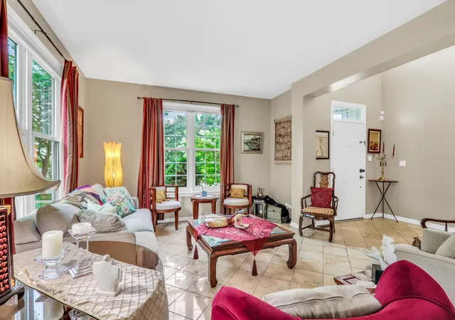 Photo 3 of Single family home for sale at 4541 W Westchester Ln, Libertyville, IL 60048 | MLS# 12729094 | Listing updated on 2026-10-13