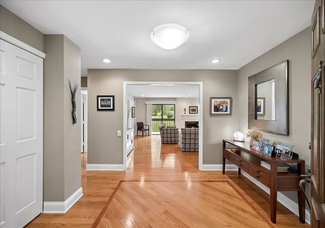 Photo 2 of Condo for sale at 1771 Mission Hills Rd #115, Northbrook, IL 60062 | MLS# 12729102 | Listing updated on 2026-09-29