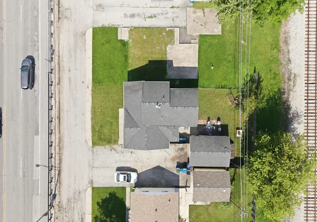 Photo 3 of Single family home for sale at 4203 Southwest Hwy, Hometown, IL 60456 | MLS# 12729113 | Listing updated on 2026-10-03