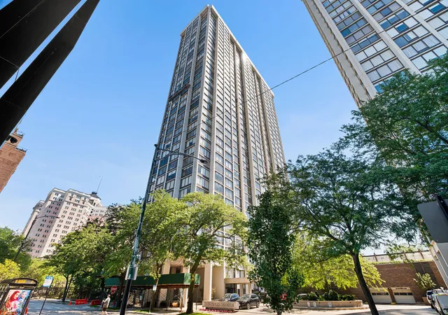 1st image of 5455 N Sheridan Rd #2003, Chicago, IL 60640 | MLS# 12729151