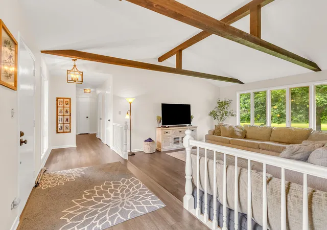 5th image of 11N025 Burlington Rd, Hampshire, IL 60140 | MLS# 12729165