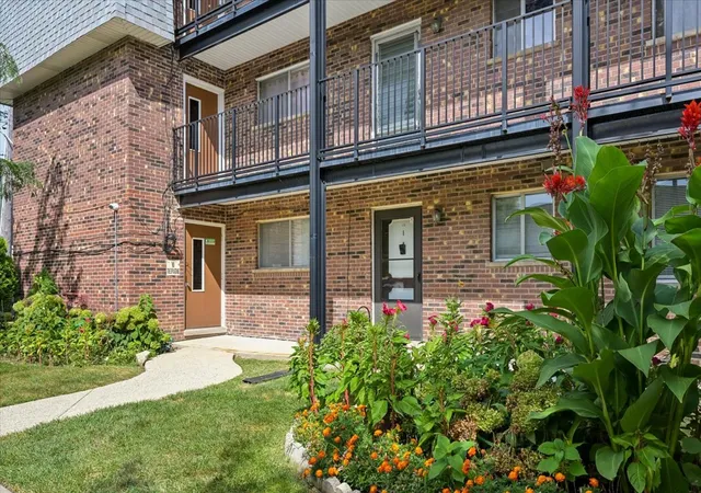 Photo 3 of Condo for sale at 3746 N Central Ave #3E, Chicago, IL 60634 | MLS# 12729174 | Listing updated on 2026-09-22
