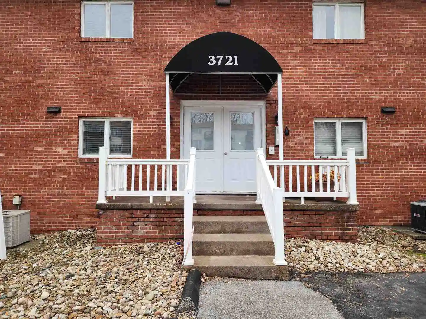 Listing Photo 26 - Condo for sale in 3721 35Th St located at 3721 35Th St, Moline, IL 61265 - Unit 3721 35th Street