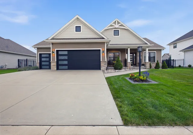Photo 1 of Single family home for sale at 1104 Morningside Ln, Mahomet, IL 61853 | MLS# 12729219 | Listing updated on 2026-09-15