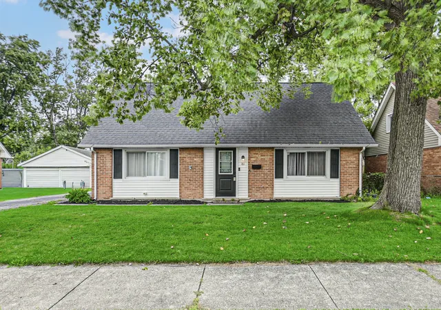 Photo 1 of Single family home for sale at 181 Craig Dr, Chicago Heights, IL 60411 | MLS# 12729356 | Listing updated on 2026-08-16