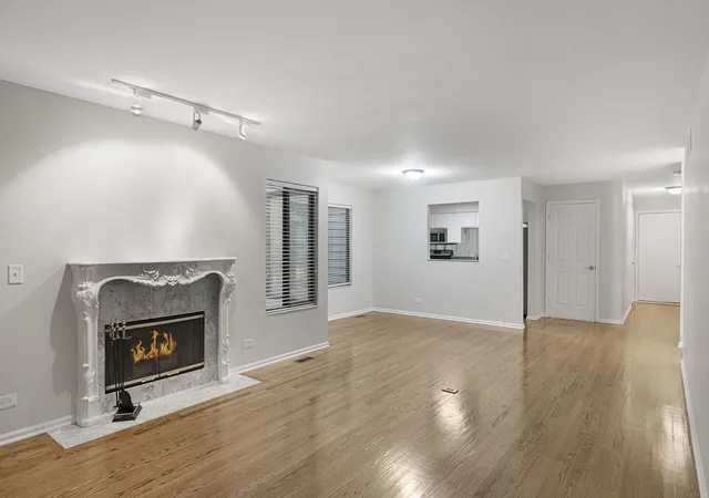 Photo 3 of Townhouse for sale at 488 White Oak Ln, Lake Barrington, IL 60010 | MLS# 12729395 | Listing updated on 2026-09-06