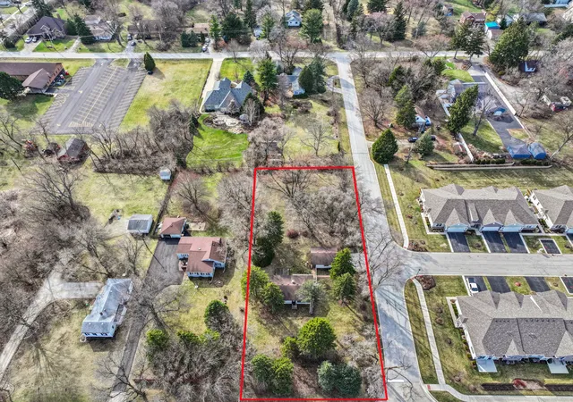Photo 2 of Single family home for sale at 1484 N Hicks Rd, Palatine, IL 60067 | MLS# 12729396 | Listing updated on 2026-08-16