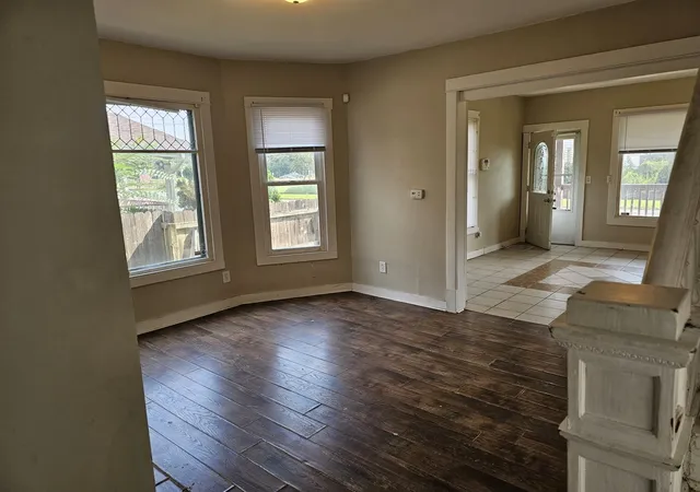 Photo 3 of Single family home for sale at 1410 40 Street, Rock Island, IL 61201 | MLS# 12729402 | Listing updated on 2026-08-16