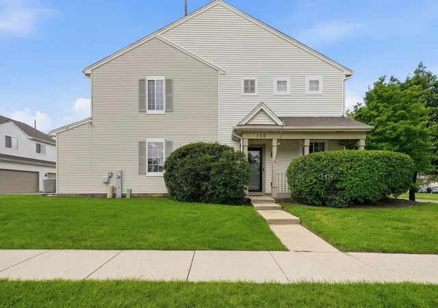 Photo 1 of Townhouse for sale at 122 Azalea Cir #122, Romeoville, IL 60446 | MLS# 12729423 | Listing updated on 2026-09-27