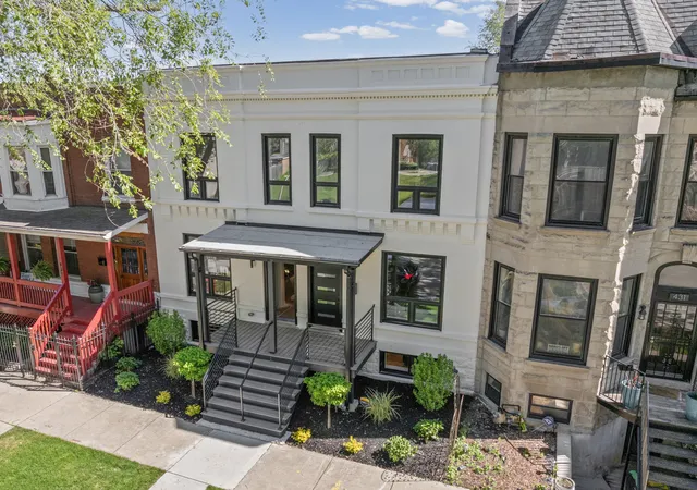 Photo 1 of Single family home for sale at 435 E 46th Place, Chicago, IL 60653 | MLS# 12729460 | Listing updated on 2026-08-25