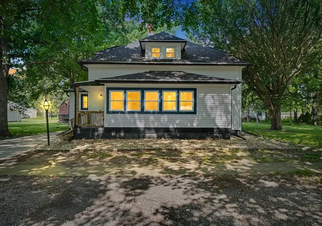 1st image of 15 N Locust St, Pesotum, IL 61863 | MLS# 12729519