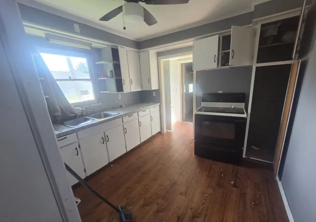 Photo 4 of Single family home for sale at 601 7th Avenue, Fulton, IL 61252 | MLS# 12729520 | Listing updated on 2026-10-06