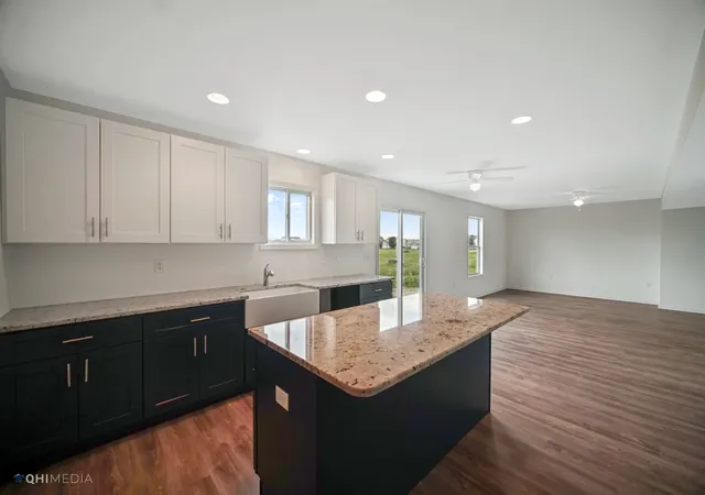 Photo 2 of Single family home for sale at 1017 Red Wing Dr, Braidwood, IL 60408 | MLS# 12729550 | Listing updated on 2026-08-28