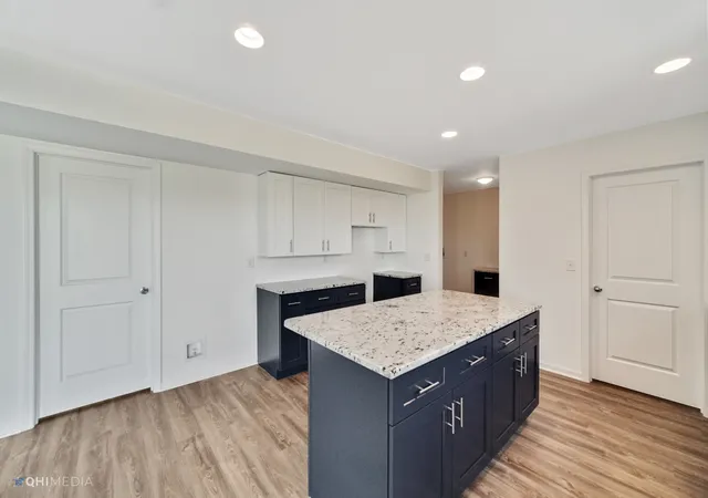 Photo 4 of Single family home for sale at 1017 Red Wing Dr, Braidwood, IL 60408 | MLS# 12729550 | Listing updated on 2026-08-28