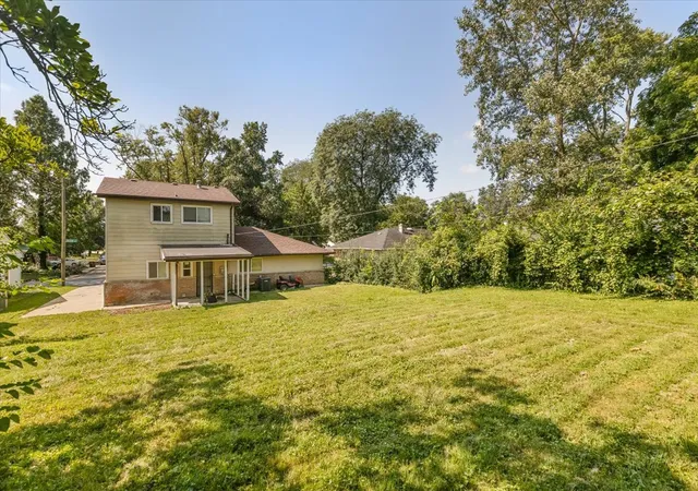 Photo 3 of Single family home for sale at 178 Nauvoo St, Park Forest, IL 60466 | MLS# 12729551 | Listing updated on 2026-09-03