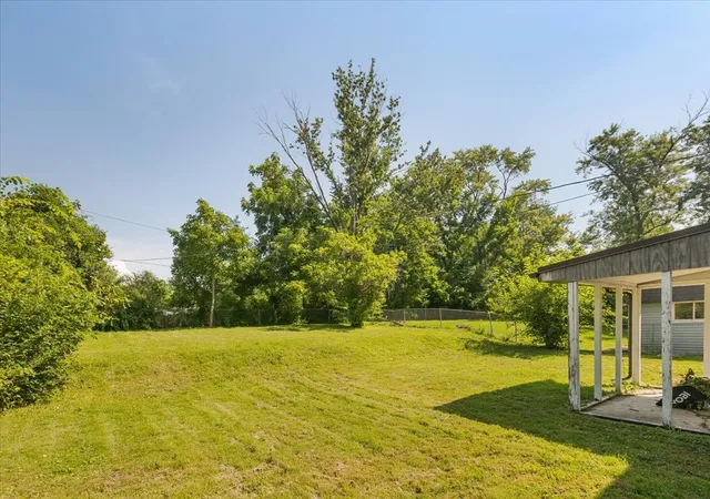 Photo 3 of Single family home for sale at 178 Nauvoo St, Park Forest, IL 60466 | MLS# 12729551 | Listing updated on 2026-09-03