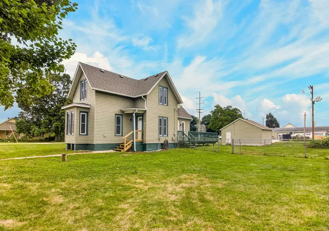 Photo 2 of Sale Pending at 101 West St, Monroe Center, IL 61052 | MLS# 12729625 | Listing updated on 2026-08-30