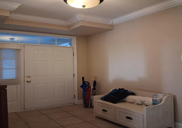 Photo 5 of Townhouse for sale at 449 N Bay Tree Cir, Vernon Hills, IL 60061 | MLS# 12729644 | Listing updated on 2026-08-28