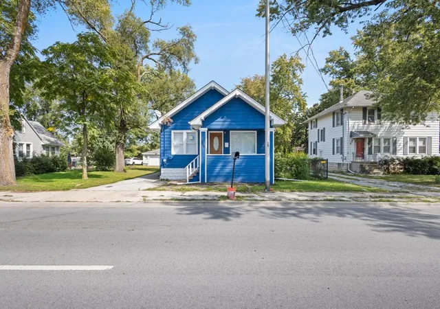 Photo 1 of Single family home for sale at 15661 State St, South Holland, IL 60473 | MLS# 12729654 | Listing updated on 2026-09-20