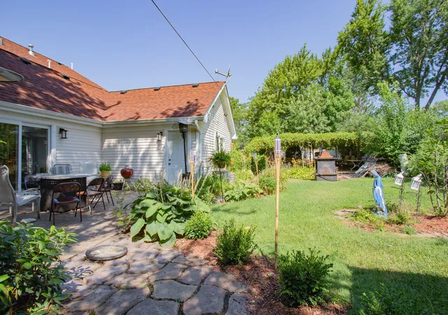 Photo 2 of Single family home for sale at 1803 N Mitchell Ave, Arlington Heights, IL 60004 | MLS# 12729664 | Listing updated on 2026-10-18