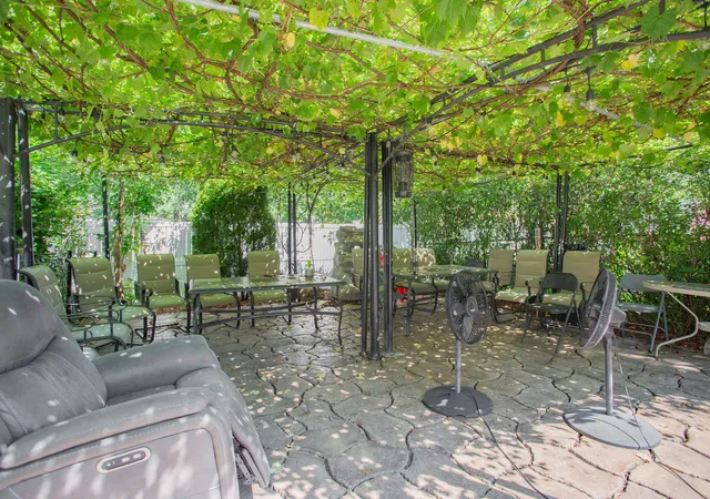 Photo 3 of Single family home for sale at 1803 N Mitchell Ave, Arlington Heights, IL 60004 | MLS# 12729664 | Listing updated on 2026-10-18