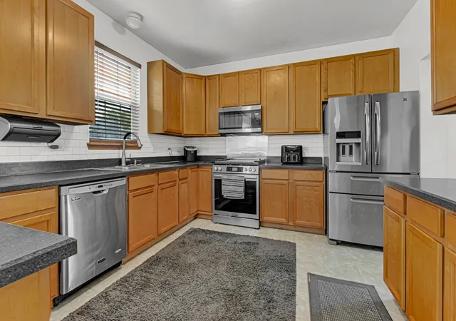 Photo 2 of Single family home for sale at 1806 Crestview Dr, Plainfield, IL 60586 | MLS# 12729716 | Listing updated on 2026-10-15