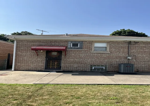 Photo 2 of Single family home for sale at 2316 W 80th Place S, Chicago, IL 60620 | MLS# 12729722 | Listing updated on 2026-09-16