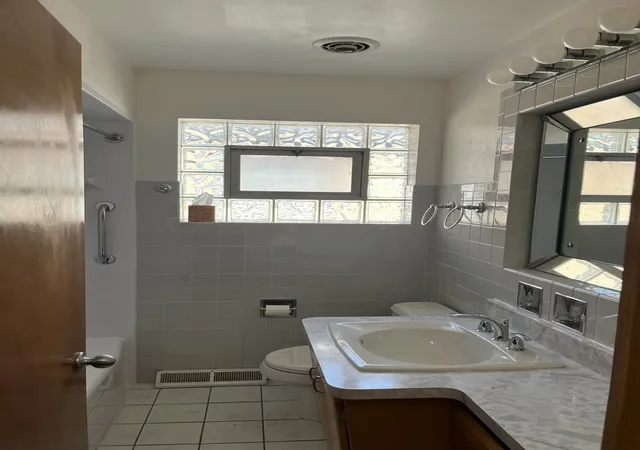 Photo 4 of Single family home for sale at 2316 W 80th Place S, Chicago, IL 60620 | MLS# 12729722 | Listing updated on 2026-09-16