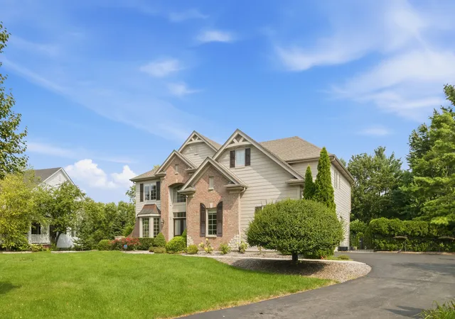 Photo 40 of Single family home for sale at 3818 Grand View Ct, St. Charles, IL 60175 | MLS# 12729723 | Listing updated on 2026-09-11